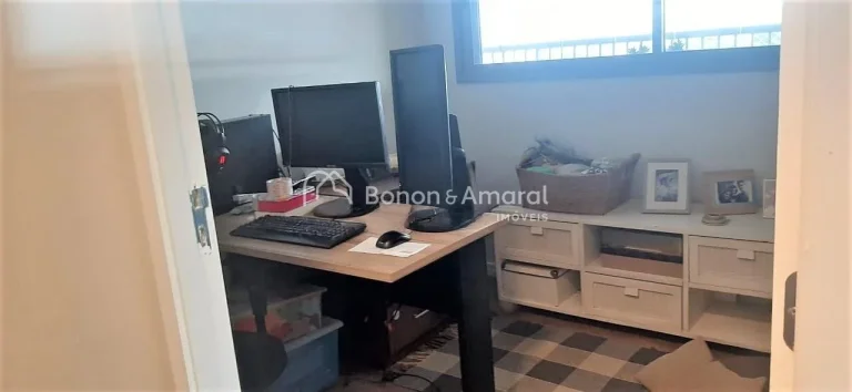 Imagem Lindo apartamento à venda com 3 quartos, sendo 2 suítes. O imóvel oferece conforto e praticidade ...