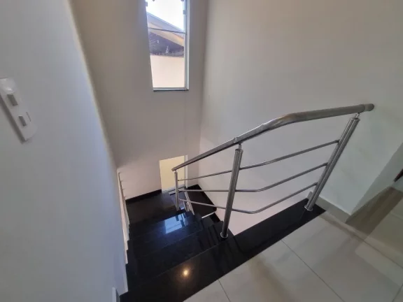 Imagem Casa com 2 dormitórios à venda, 212 m² por R$ 680.000 - Jardim Boer I - Americana/SP