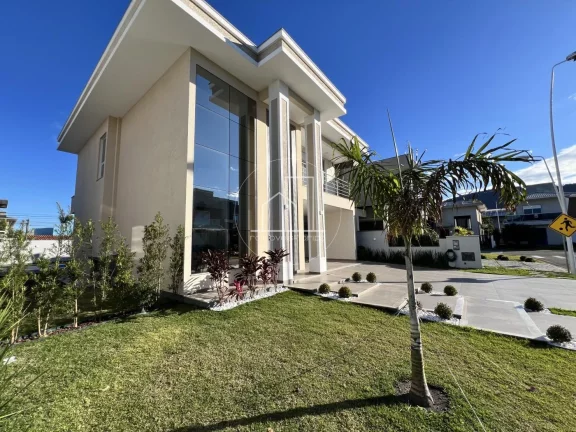 Imagem Casa Alto Padrão para Venda em Florianópolis / SC no bairro São João do Rio Vermelho