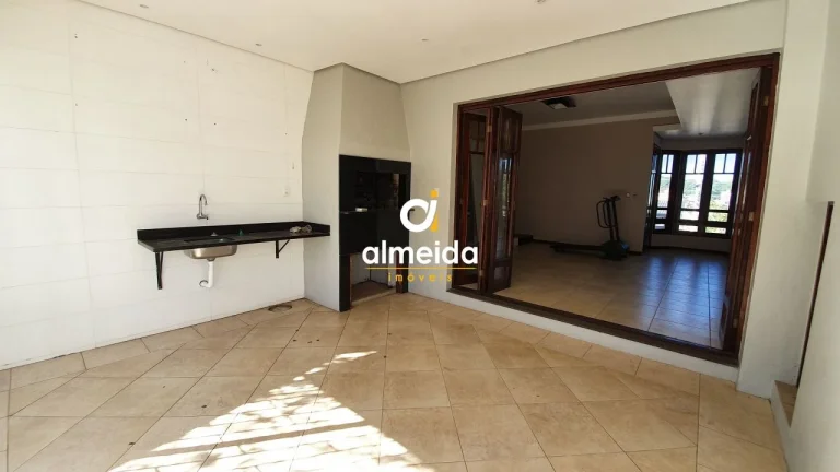 Imagem LINDA CASA 4 DORMITÓRIOS NO BAIRRO NOSSA SENHORA DE LOURDES