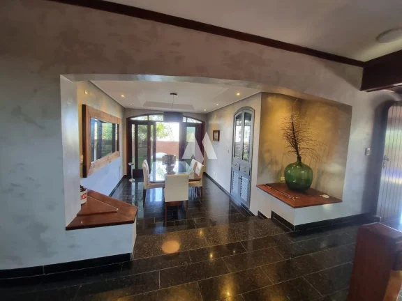 Imagem Casa alto padrão - Morro Santa Terezinha