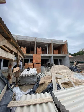 Imagem Geminado Sobrado Floresta