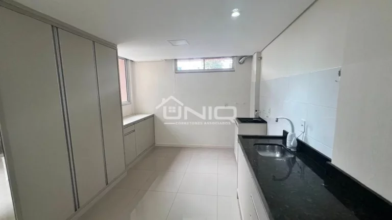 Imagem Apartamento Suíte + 02 Dormitórios - Ed Residencial Atlantis - La Salle