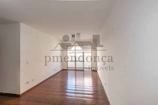 Imagem Apartamento na Rua Caiubi com 72m², 2 dormitórios e 1 vaga de garage.