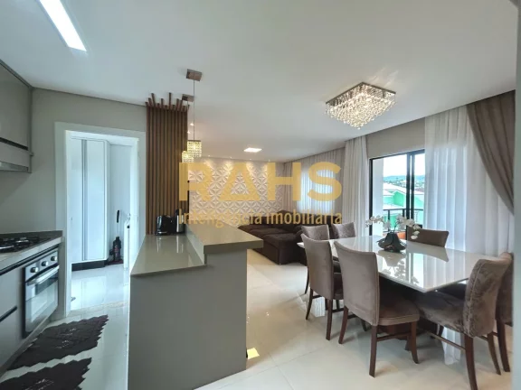 Imagem Ótimo apartamento finamente mobiliado localizado no Saguaçu próximo ao BONJA. Possui 91,96m² pri...