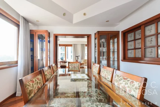 Imagem Pinheiros Venda - 4 Dormitórios (3 Suítes) - 4 Vagas - 246m²