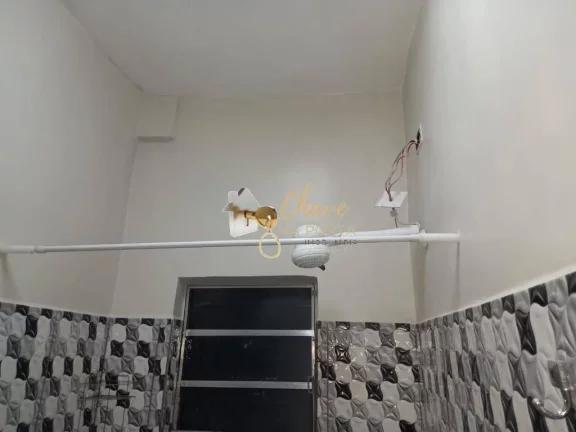 Imagem Sobrado com 4 casas à venda no Embu das Artes