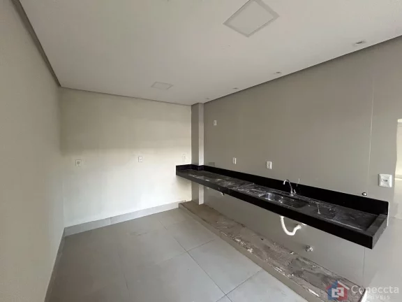 Imagem Apartamento à Venda na Av. Padre Almir, Bairro Sobradinho - 3 Dormitórios, Suíte e 140m² de Área Externa