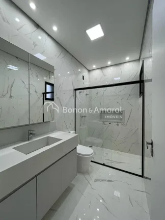 Imagem Excelente casa térrea nova com 3 suítes, totalmente integrada e planejada no Condomínio Glarus, S...