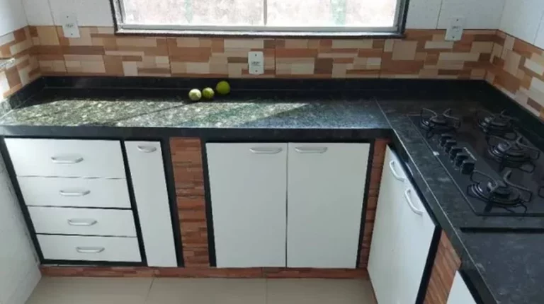 Imagem Casa à venda em Maricá, Vale da Figueira (Ponta Negra), com 3 quartos, 250m2