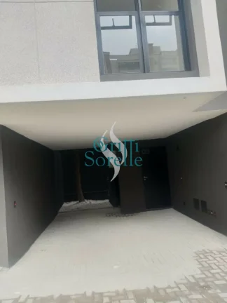 Imagem Sobrado Triplex Novo à Venda em Vila Mariana - São Paulo/SP.