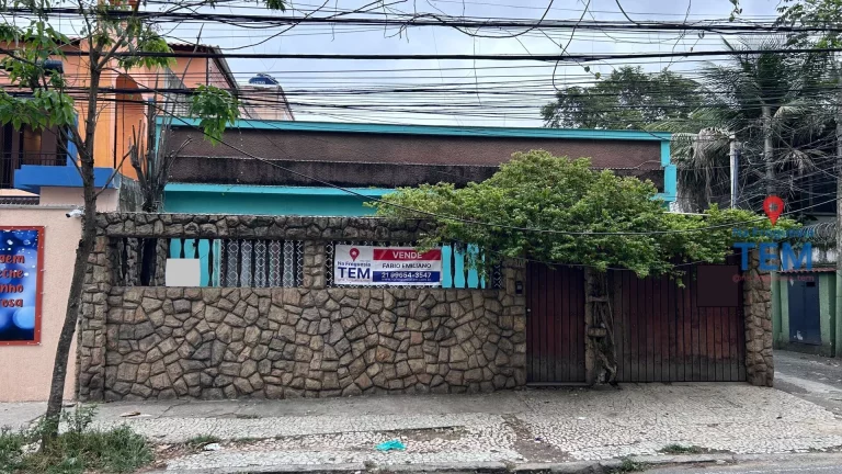 Casa Comercial na Freguesia