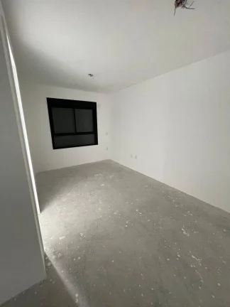 Imagem VILA ROMANA Apto 132m² em Excelente localização, próximo a hospitais.