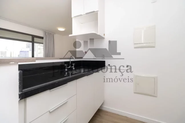 Imagem Apartamento de 41m², semi-mobiliado, com varanda e vaga de garagem na Vila Madalena