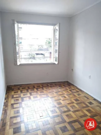 Imagem Sobrado com 3 dormitórios para alugar, 144 m² por R$ 2.023,00/mês - São João - Porto Alegre/RS