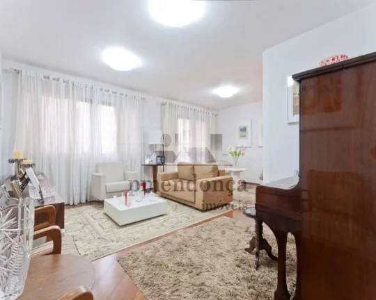 Imagem Apartamento bem conservado e repleto de armários, living para 02 ambientes, terraço, 03 dormitóri...