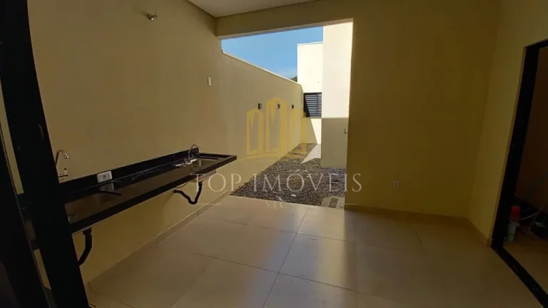Imagem Maravilhosa casa três dormitorios nova no Jardim Amalia