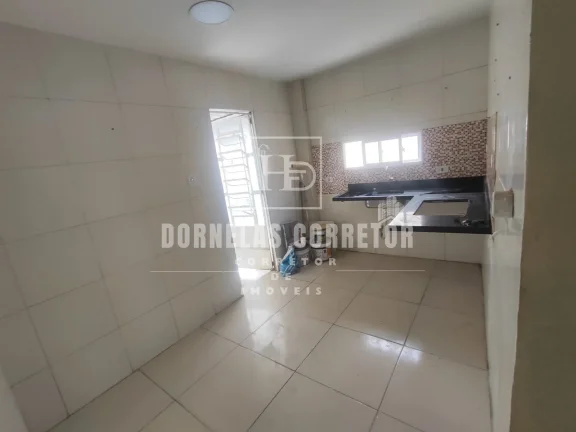 Imagem CASA COM 4 QUARTOS 1 SUÍTE, GARAGEM PARA 2 CARROS, QUINTAL E ÁREA DE SERVIÇO