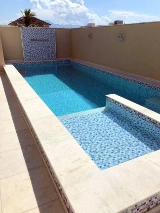Imagem BELISSIMO SOBRADO EM CONDOMINIO FECHADO COM 5 SUITES