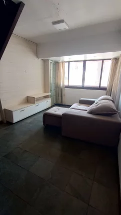 Imagem Cobertura à venda, com 2 quartos, 130,3m²