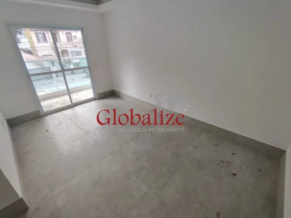 Imagem Casa duplex R$900.000, 03 dormitórios sendo 02 suítes, ótima localização, solário com churrasqueira, 01 vaga de garagem