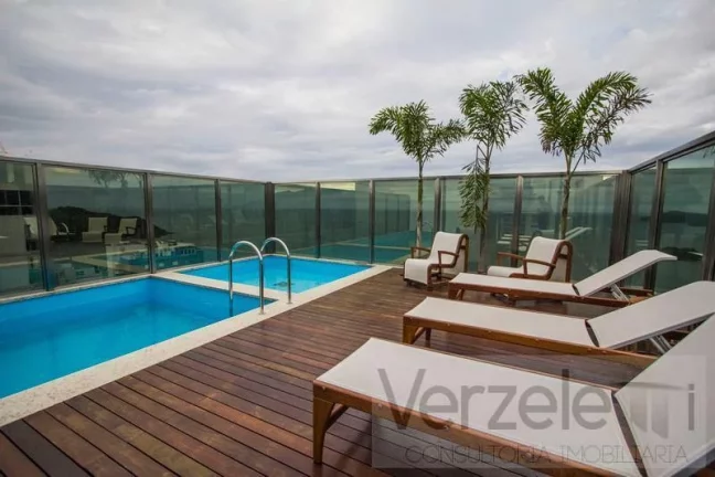Imagem Apartamento Quadra Mar para Venda em Balneário Camboriú / SC no bairro Centro