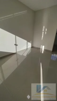 Imagem Sobrado para Venda em Curitiba, Alto Boqueirão, 2 dormitórios, 2 suítes, 3 banheiros, 2 vagas