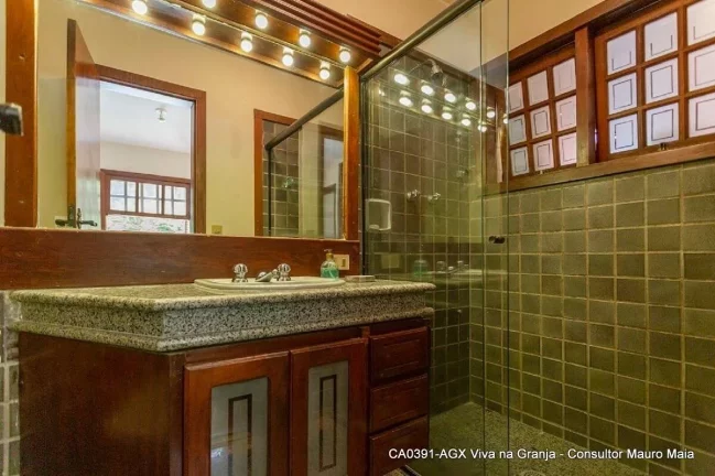 Imagem Casa com 7 dorms (5 suítes) à venda, 500 m² por R$ 3.900.000 - Granja Viana - SP