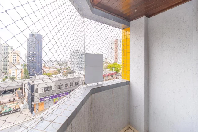 Imagem Apartamento de 3 quartos no bairro Portão