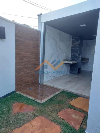 Imagem Casa Duplex de 3 quartos e 2 Vagas de garagem!