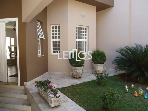 Casa á venda localizada no Bairro Alto Da Boa Visto Em Ribeirão Preto