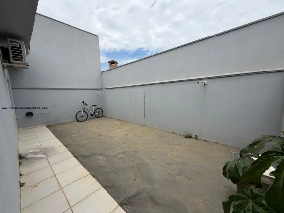 Imagem Casa em Condomínio para Locação em Limeira, Jardim Residencial Campo Novo, 3 dormitórios, 2 banheiros, 2 vagas