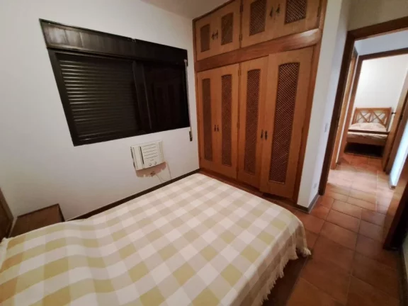 Imagem APARTAMENTO AMPLO COM 3 DORMITÓRIOS 1 QUADRA DA PRAIA COM VISTA PARA O MAR.