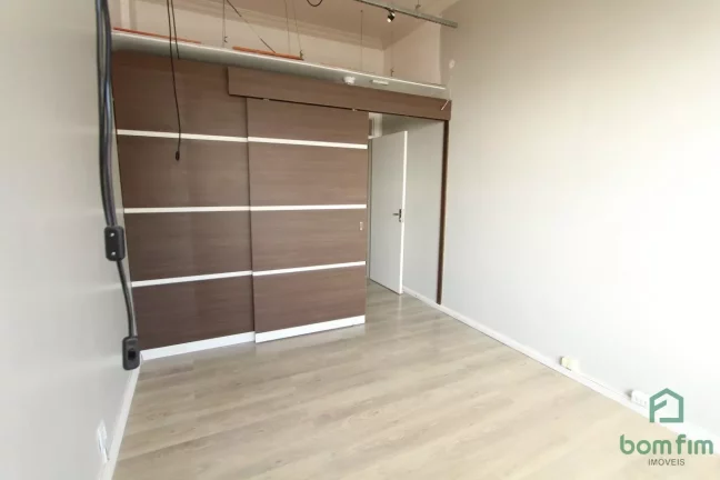 Imagem Sala comercial para aluguel, Centro Histórico, Porto Alegre - SA2669