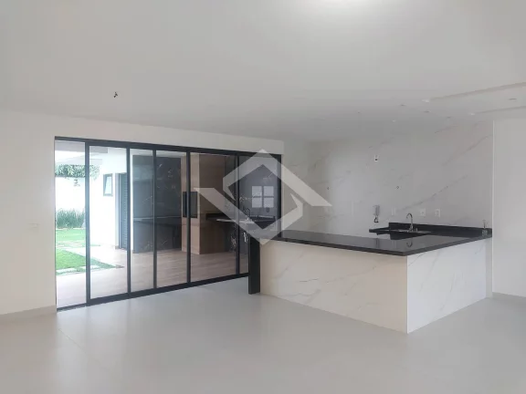 Imagem Casa de 3 suites, área gourmet e piscina, 251 m². Grand Park - Campo Grande