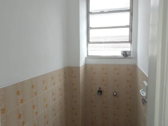 Imagem Apartamento com 2 dormitórios à venda, 71 m² por R$ 230.000,00 - Centro - São Gonçalo/RJ