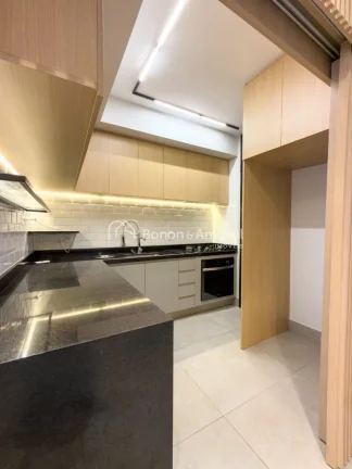 Imagem Oportunidade única no Condomínio Casas Terrara em Campinas!
No pavimento superior, a casa oferece ...