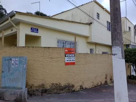 Imagem Casa com 3 dormitórios à venda, 254 m² por R$ 700.000,00 - Vila Perracini - Poá/SP
