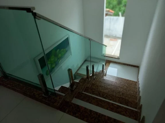 Imagem Casa no Mosqueiro, sendo 5/4 com 3 suítes 5 banheiros