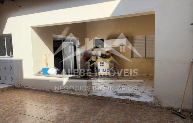 Imagem Casa Á Venda Com 1 Dormitório E Ponto Comercial Bairro Inocoop Em Tatuí-SP