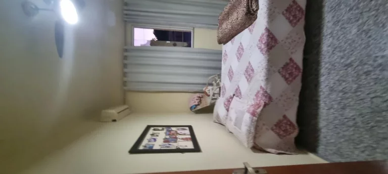 Imagem Casa para Venda em Rio de Janeiro, RAMOS, 4 dormitórios, 1 suíte, 3 banheiros, 1 vaga