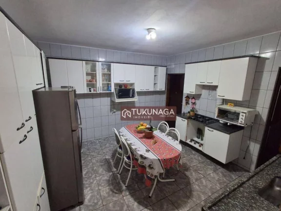Imagem Sobrado com 3 dormitórios à venda, 169 m² por R$ 630,000- Cidade Parque Brasília - Guarulhos/SP