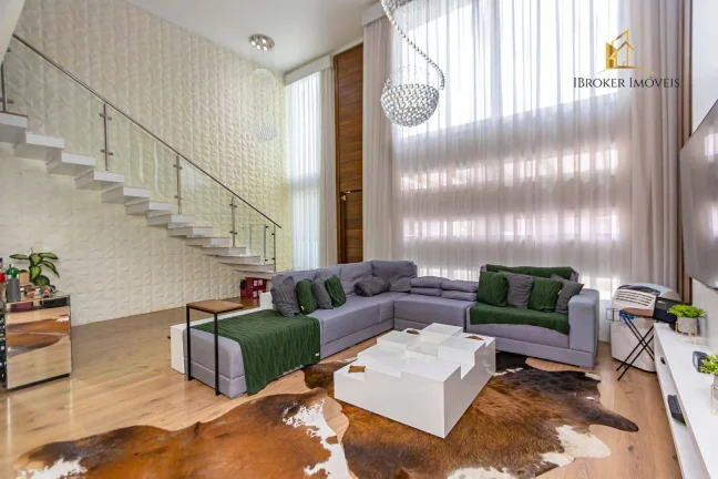 Imagem Sobrado mobiliado com 3 suítes à venda, 185 m² por R$ 1.530.000 - Uberaba - Curitiba/PR