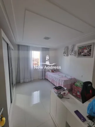 Imagem Casa Duplex com Piscina e Churrasqueira à Venda em Alto Dona Augusta - Cariacica