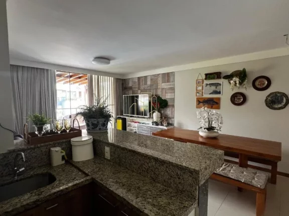Imagem Village Imbassaí quarto e sala com varanda a 600metros da praia a venda