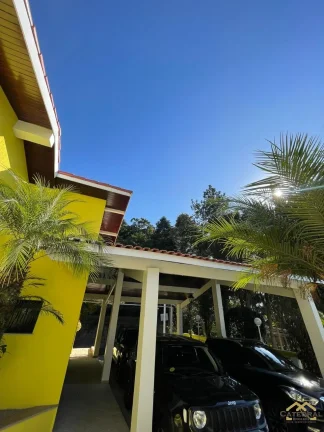 Imagem Casa térrea com 3 suítes em condomínio à venda em Jordanésia - Cajamar/SP