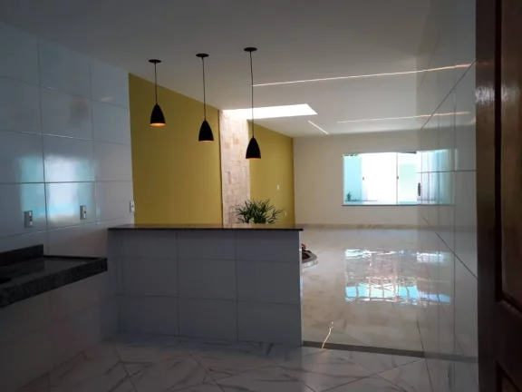 Imagem Casa à venda no Bairro Mosqueiro | 3 Quartos, 2 Vagas de Garagem | Consultor Imobiliário Especialista