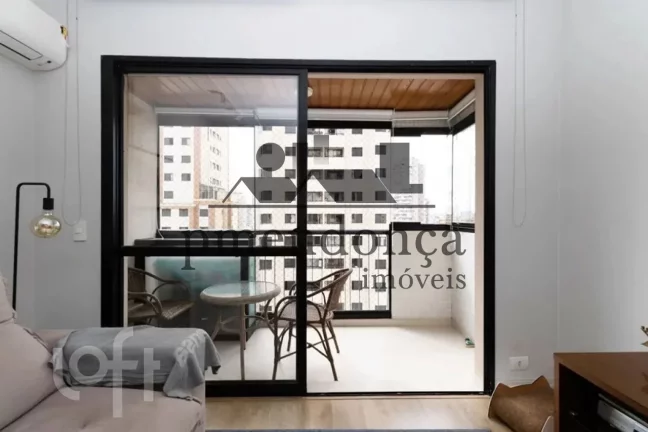 Imagem Pompéia apartamento com 90m², 3 quartos (1 suíte) e 2 vagas.