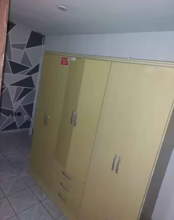 Imagem Imperdível casa para venda em Sorocaba-SP, bairro Jardim Santo André! 2 quartos, 1 sala, 1 banheiro, 2 vagas de garagem, 70m².