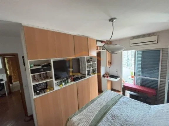Imagem Apartamento de 144m², 4 dormitórios, sendo 4 suítes, hall privativo e excelente iluminação natu...